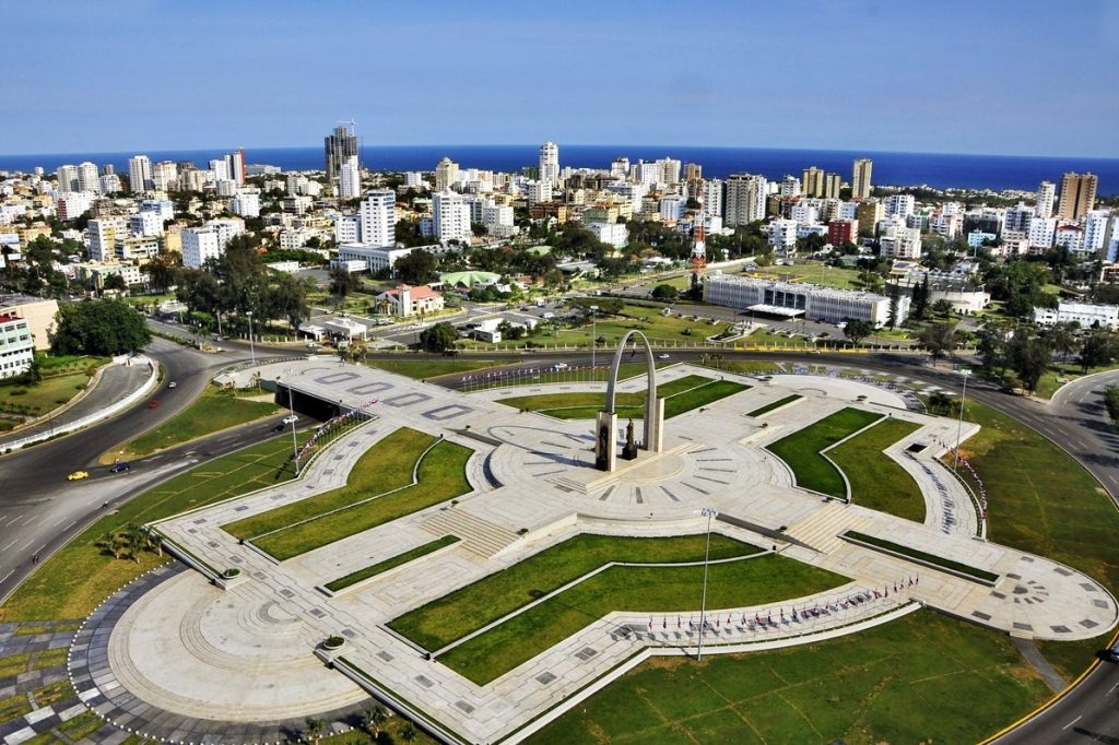 Santo Domingo Capital